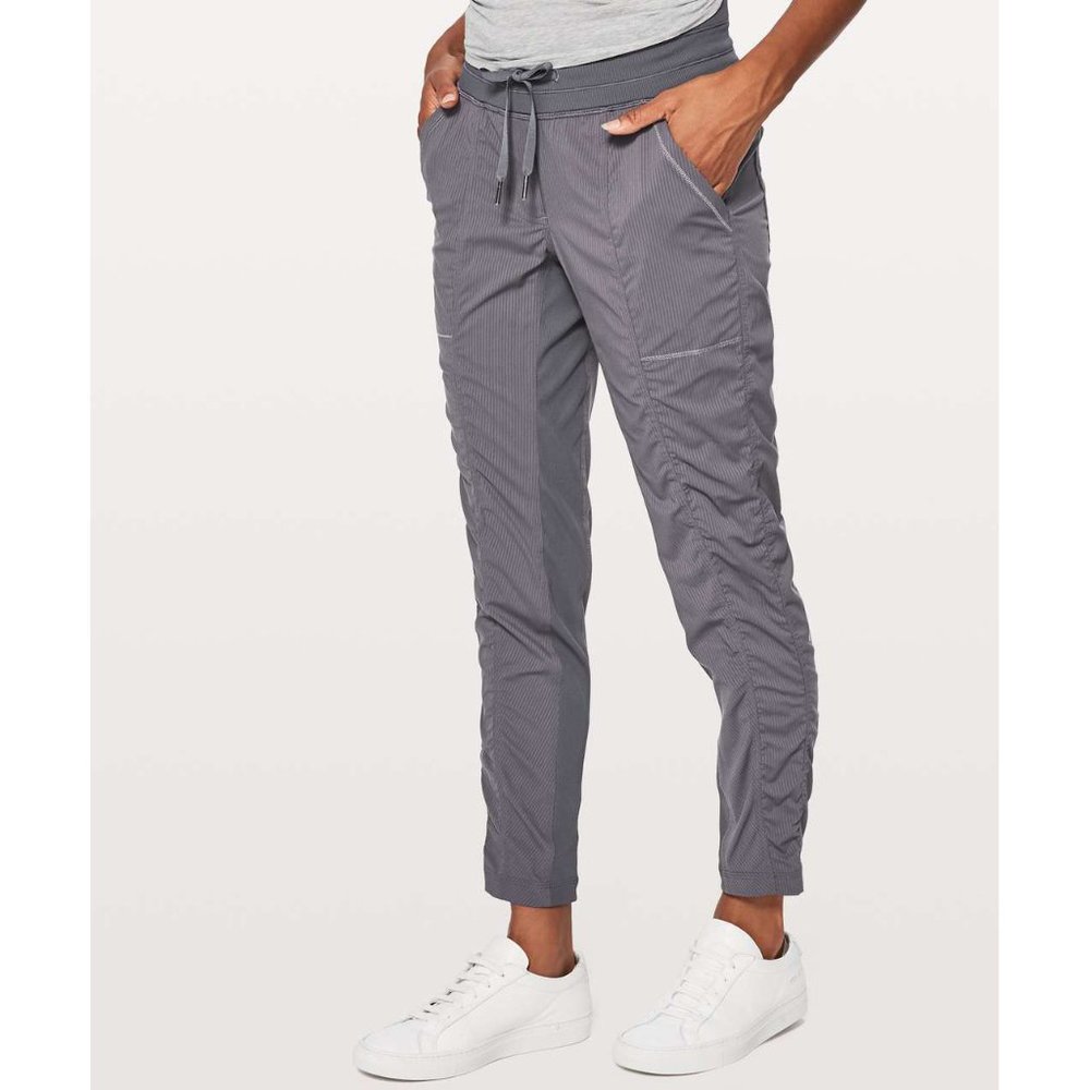Lululemon Street Studio Pant - size 10/ 28โ/unlined / Dark Carbon